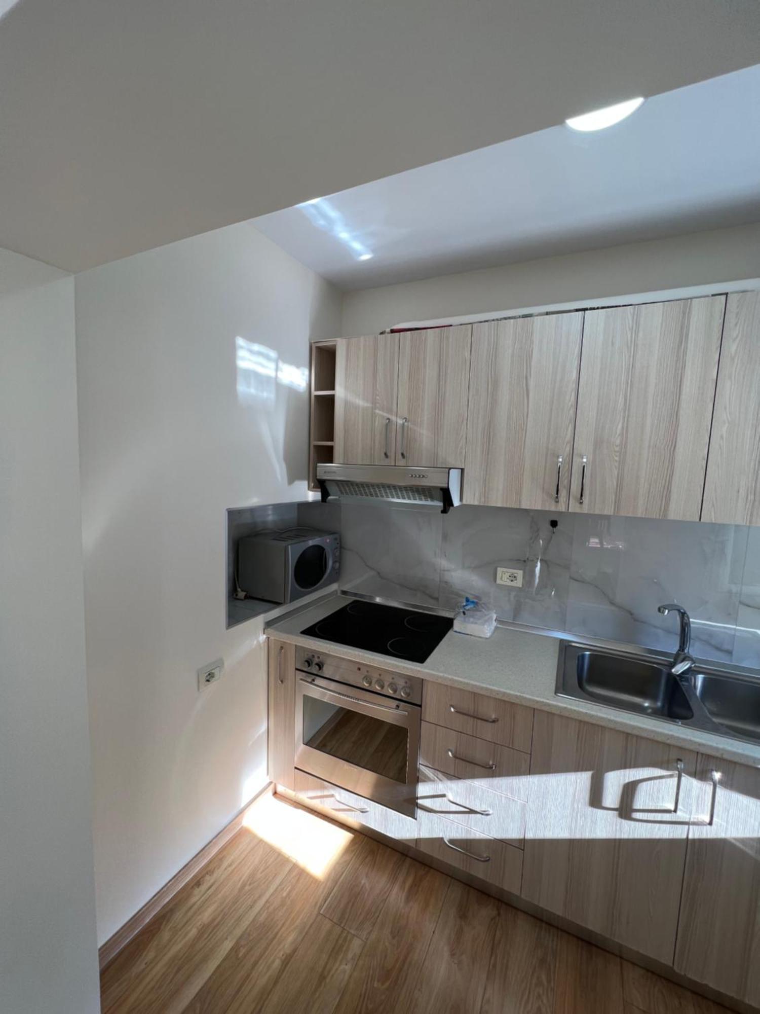 Skanderbeg Square Apartment Тирана Экстерьер фото